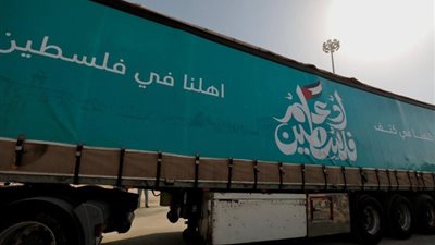 400 شاحنة مساعدات دخلت إلى قطاع غزة منذ بدء العدوان الإسرائيلي