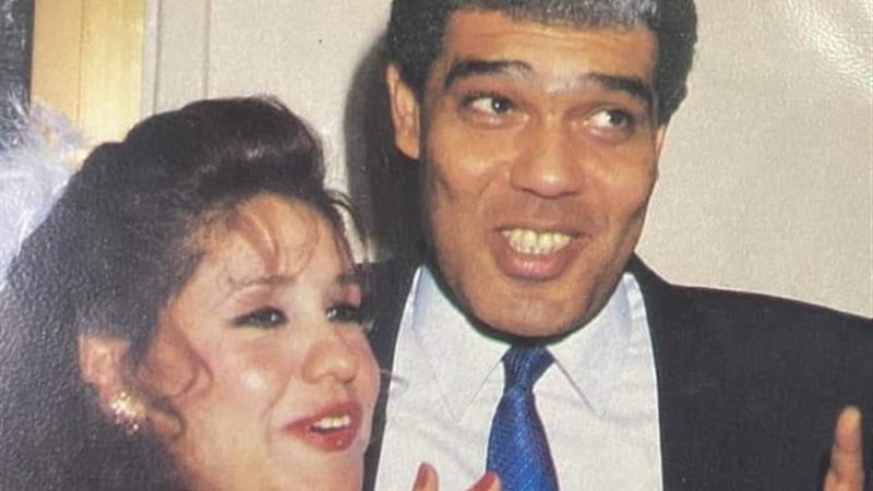 الكاتبه ماجدة نور الدين مع زوجها الراحل الفنان سامي العدل