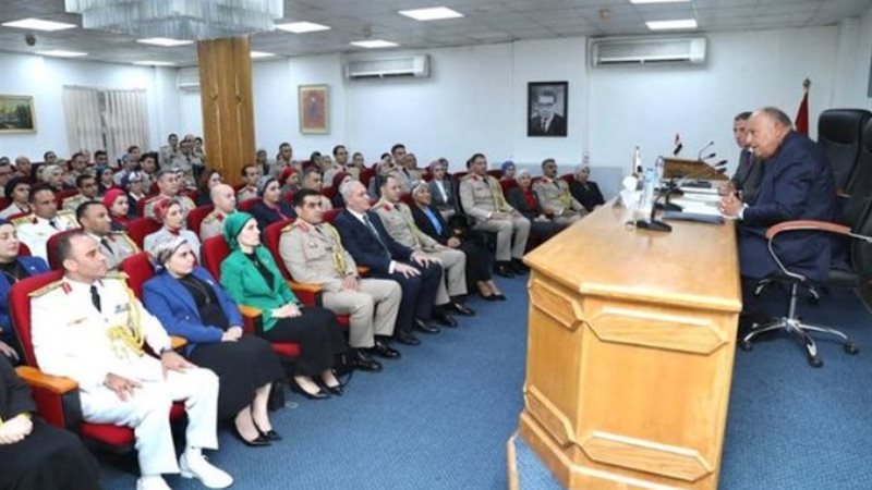 خلال اللقاء