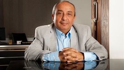 نقيب المهندسين يطالب شركات الاتصالات المصرية بفتح التجوال بغزة
