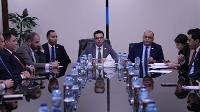 «محلية مستقبل وطن» تناقش خطة الاستعداد للانتخابات الرئاسية.. صور