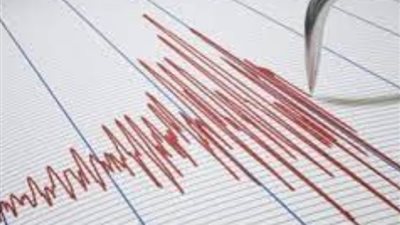 زلزال بقوة 6.9 درجة يضرب منطقة بحر باندا فى إندونيسيا
