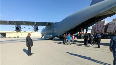 وصول طائرة مساعدات تابعة لليونيسيف تمهيدا لدخولها إلى غزة