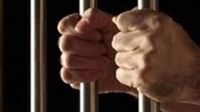 السجن المشدد لثلاثة متهمين لسرقتهم شخص بالإسكندرية