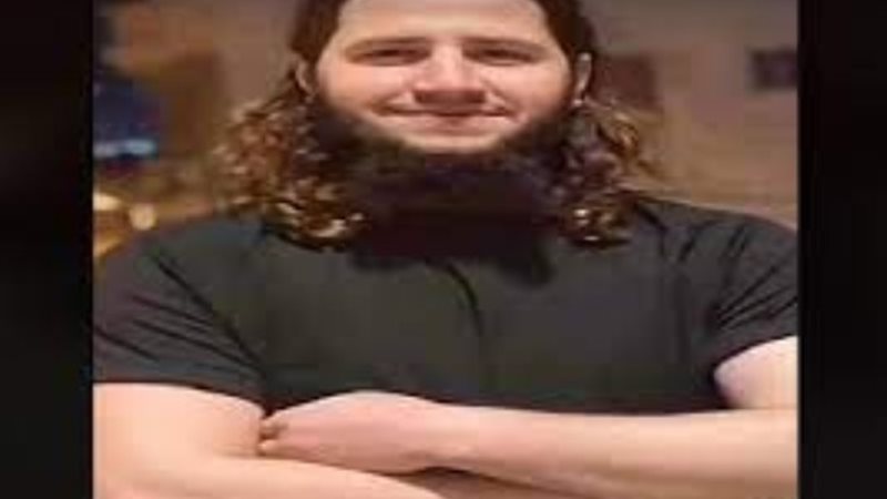 الشاب الفلسطيني نبيل حلبية