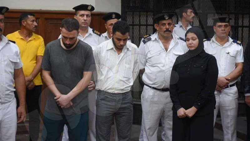 المدانون بقتل طبيب الساحل