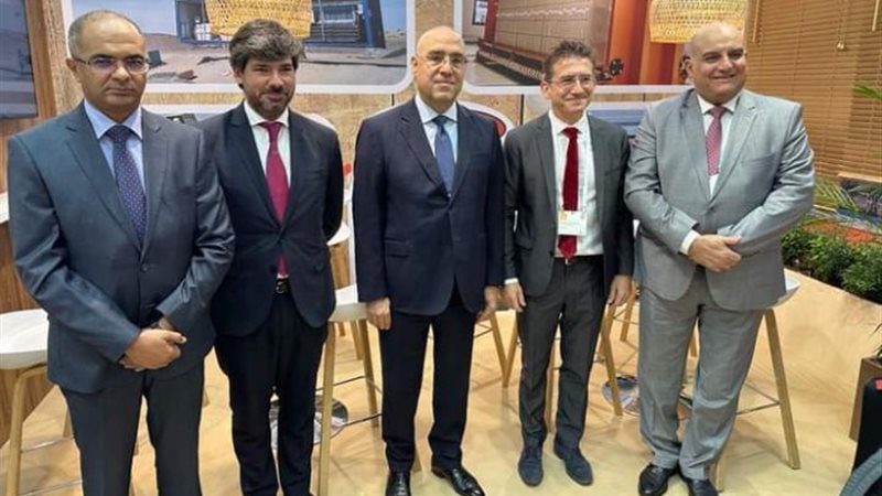 وزير الإسكان