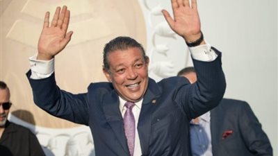 من هو المرشح الرئاسي حازم عمر؟ (انفوجراف)
