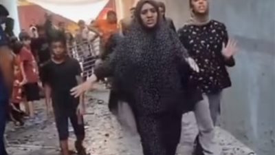 مشاهد أم فلسطينية تركض لتخبر فرق الإنقاذ عن مكان نوم ابنته قبل القصف