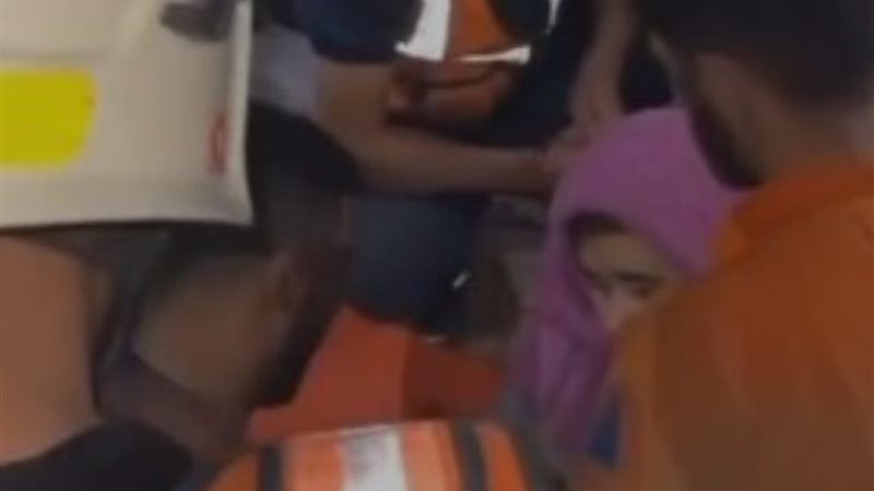 إنقاذ سيدة فلسطينية