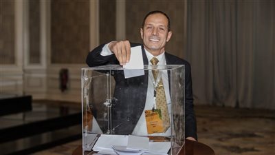 أيمن علي حسن يفوز بعضوية الاتحاد الإفريقي للدراجات