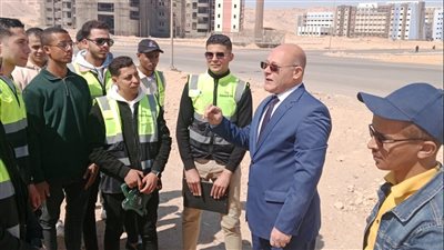 «النعماني» يتفقد العمل الميداني للمشروع المساحي لطلاب نظم المعلومات الجغرافية