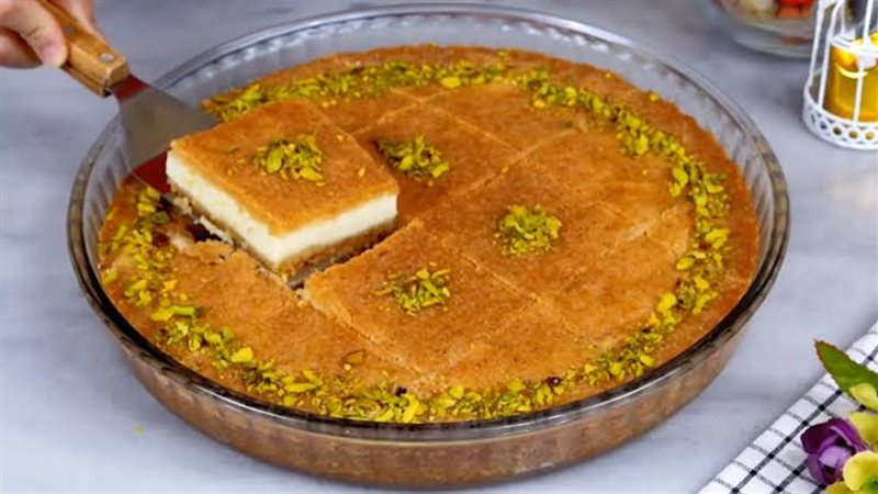 البسبوسة بالقشطة
