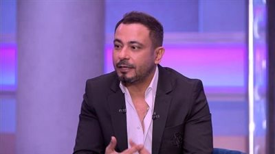 محمد نجاتي يتعرض لحادث سير وينقل إلى إحدى المستشفيات (صور)