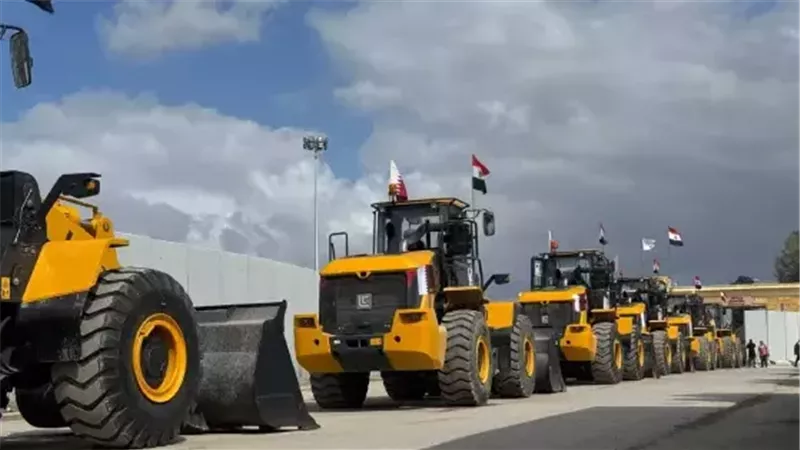 دخول معدات إعمار غزة 