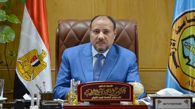  نائب رئيس جامعة الأزهر:  الدجالين يخدعون الناس وينهبون أموالهم (فيديو)
