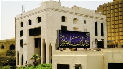 «الإفتاء» تجيب: ما حكم استخدام العطور في نهار رمضان للتطيب؟