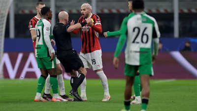  ميلان يودع دوري أبطال أوروبا بعد تعادل مخيب للآمال أمام فينورد في «سان سيرو»