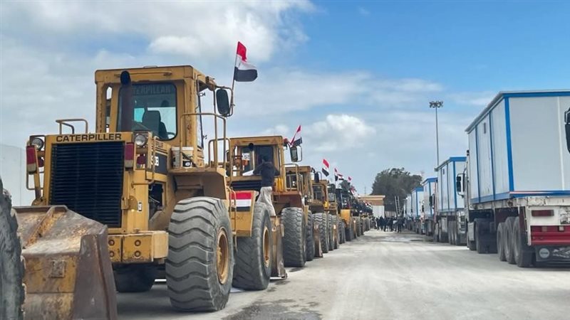 بدء دخول منازل متنقلة ومعدات ثقيلة لغزة 