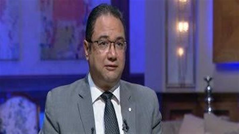 الدكتور علاء علي الخبير المصرفي