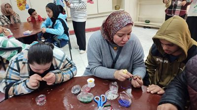 ورش وتصنيع مشغولات لذوي الهمم بمتحف كوم أوشيم بالفيوم
