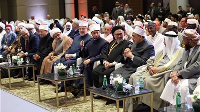 المشاركون في مؤتمر البحرين: التيارات المتطرفة تشوه صورة الإسلام   