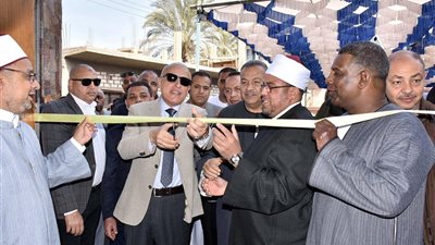 محافظ الأقصر يفتتح مسجد أبو بكر الصديق بمركز البياضية
