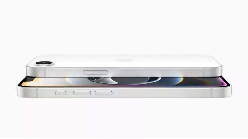 هاتف آيفون 16e