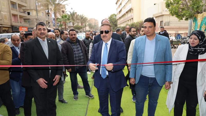 جانب من الإفتتاح 