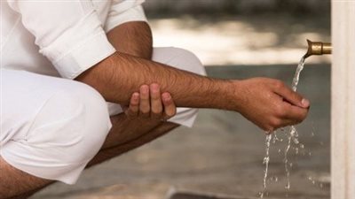 هل يُعفى المسلم من الوضوء في البرد القارس؟ .. الأزهر يوضح