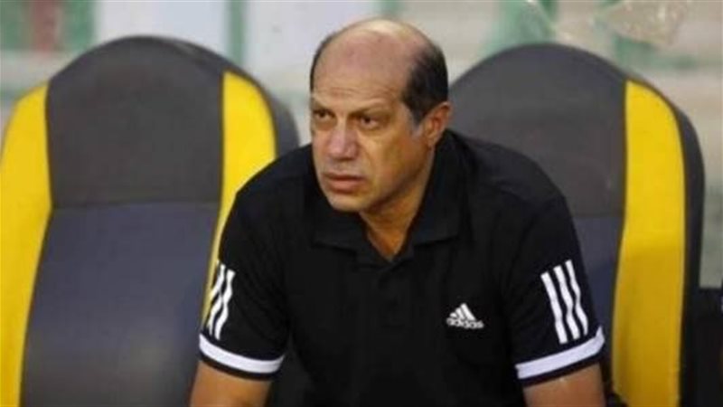 علاء نبيل