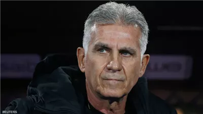 هل يتولي كارلوس كيروش تدريب الأهلي؟ شوبير يجيب