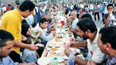 شروط وضوابط إقامة موائد الرحمن في شهر رمضان الكريم (تفاصيل)