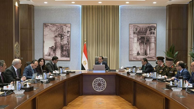 خلال الاجتماع 