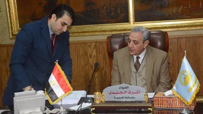 محافظ الغربية يترأس لجنة اختيار مديري العموم وفق معايير الكفاءة والشفافية