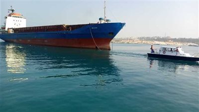 لسوء الأحوال الجوية، توقف حركة الملاحة بميناء العريش 