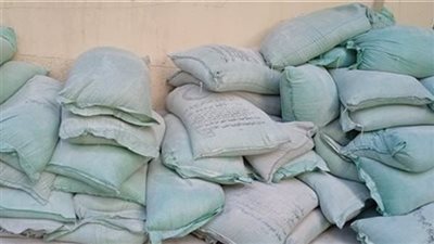 «ضربة نهاية الأسبوع».. الداخلية تسترد 14 طن دقيق قبل بيعه بالسوق السوداء 