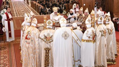 بيد البابا تواضروس، سيامة 16 كاهنًا للقاهرة والمدن الجديدة ونيوچيرسي 