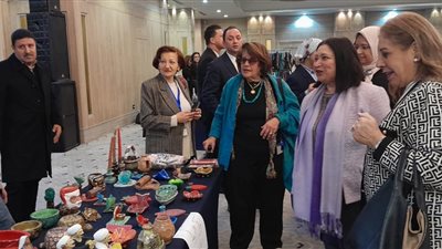 نائبة وزيرة التضامن تفتتح فعاليات السوق الخيري السنوي لجمعية الشابات المسيحية
