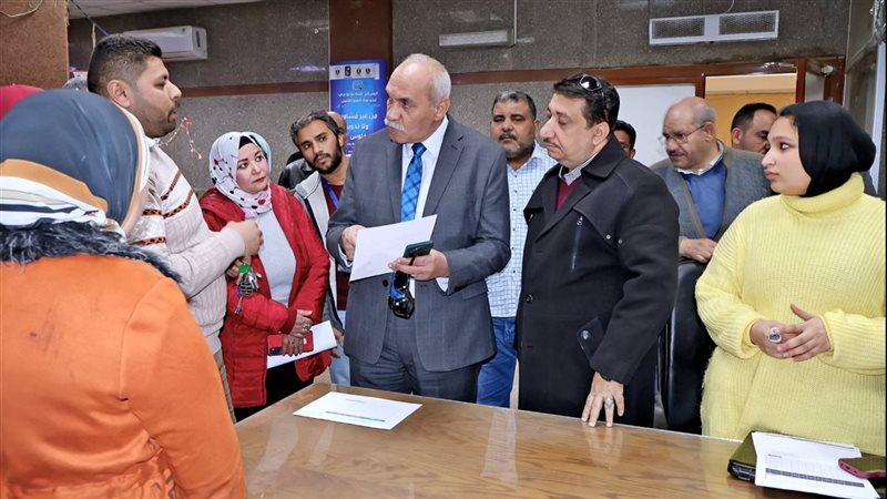 السكرتير العام في المراكز التكنولوجية 