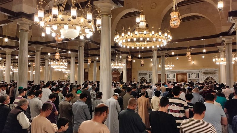 صلاة التراويح بمسجد سيدنا الحسين - أرشيفية