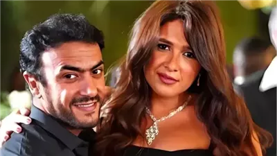 أول رد من ياسمين عبد العزيز بعد إعلان العوضي زواجه خلال ظهوره مع رامز جلال