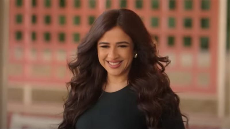 ياسمين عبد العزيز