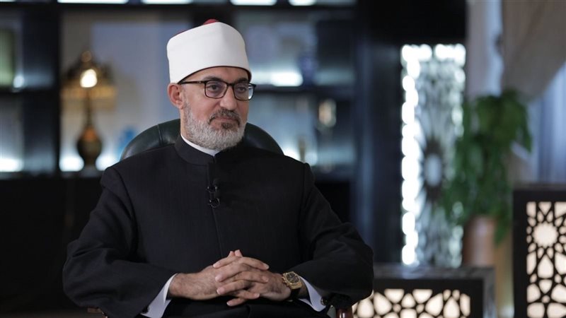 الدكتور نظير عياد مفتى الجمهورية
