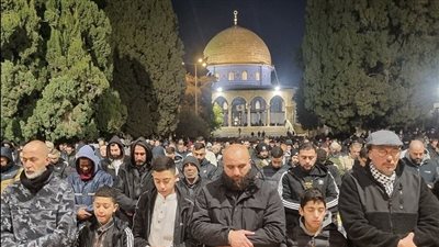 75 ألفا يؤدون صلاتي العشاء والتراويح بالمسجد الأقصى في ثاني أيام رمضان