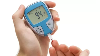 كيف يحافظ مريض السكري على صحته خلال صيام رمضان؟