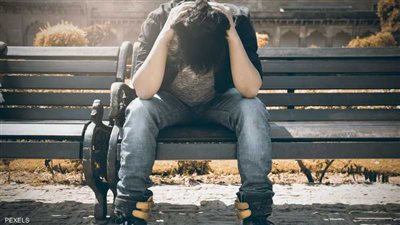 يتذكر كل نصف ساعة، قصة أصغر شخص في العالم يصاب بمرض الزهايمر