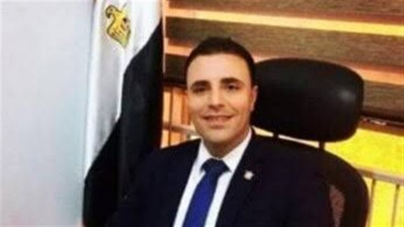 الدكتور إسماعيل تركي أستاذ العلوم السياسية،