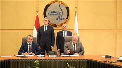 توقيع اتفاقية محطة الصب السائل والغازي بميناء الدخيلة بتكلفة 660 مليون دولار