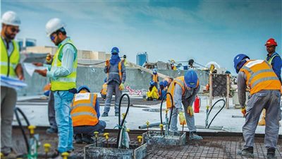 بإجمالي 478.008 عامل.. مصر تستحوذ على 21% من العمالة بالكويت